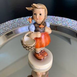 Hummel Figurine - Little Shopper